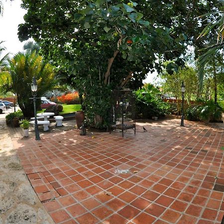 Sun Reef Village On Sea Виллемстад Экстерьер фото